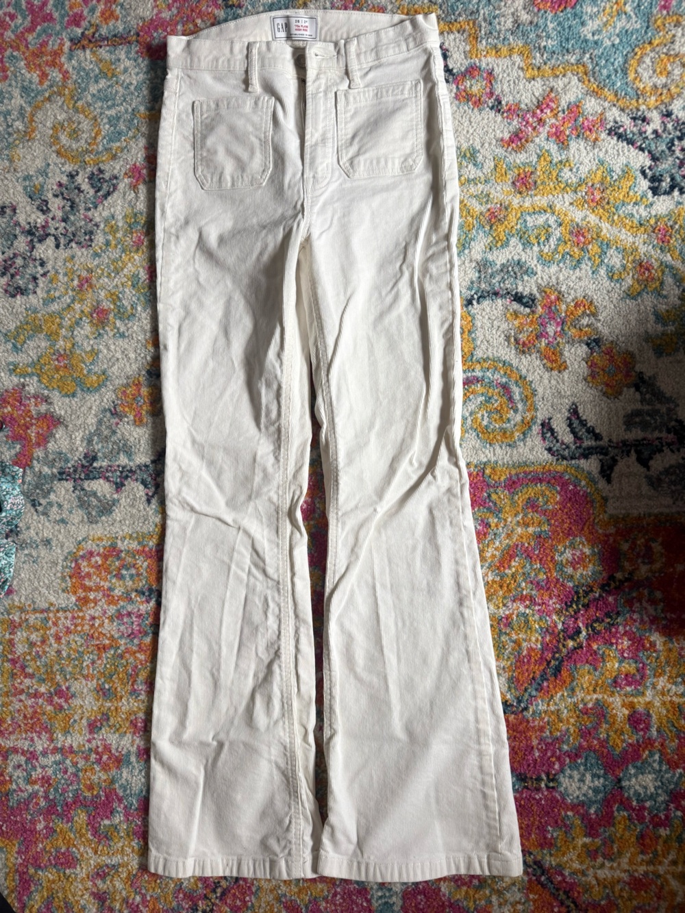 Women’s GAP 70s Flare High Rise Corduroy jeans
